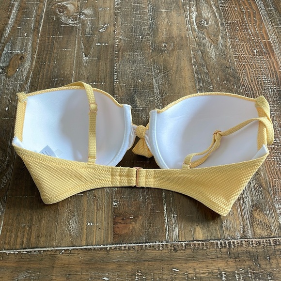 Shade & Shore Bikini Top - Picture 3 of 6